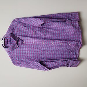 Vineyard vines performance button down